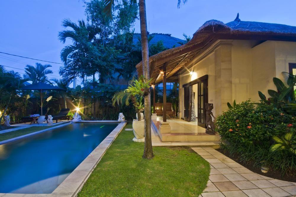 Villa Krisna Seminyak  Exterior photo