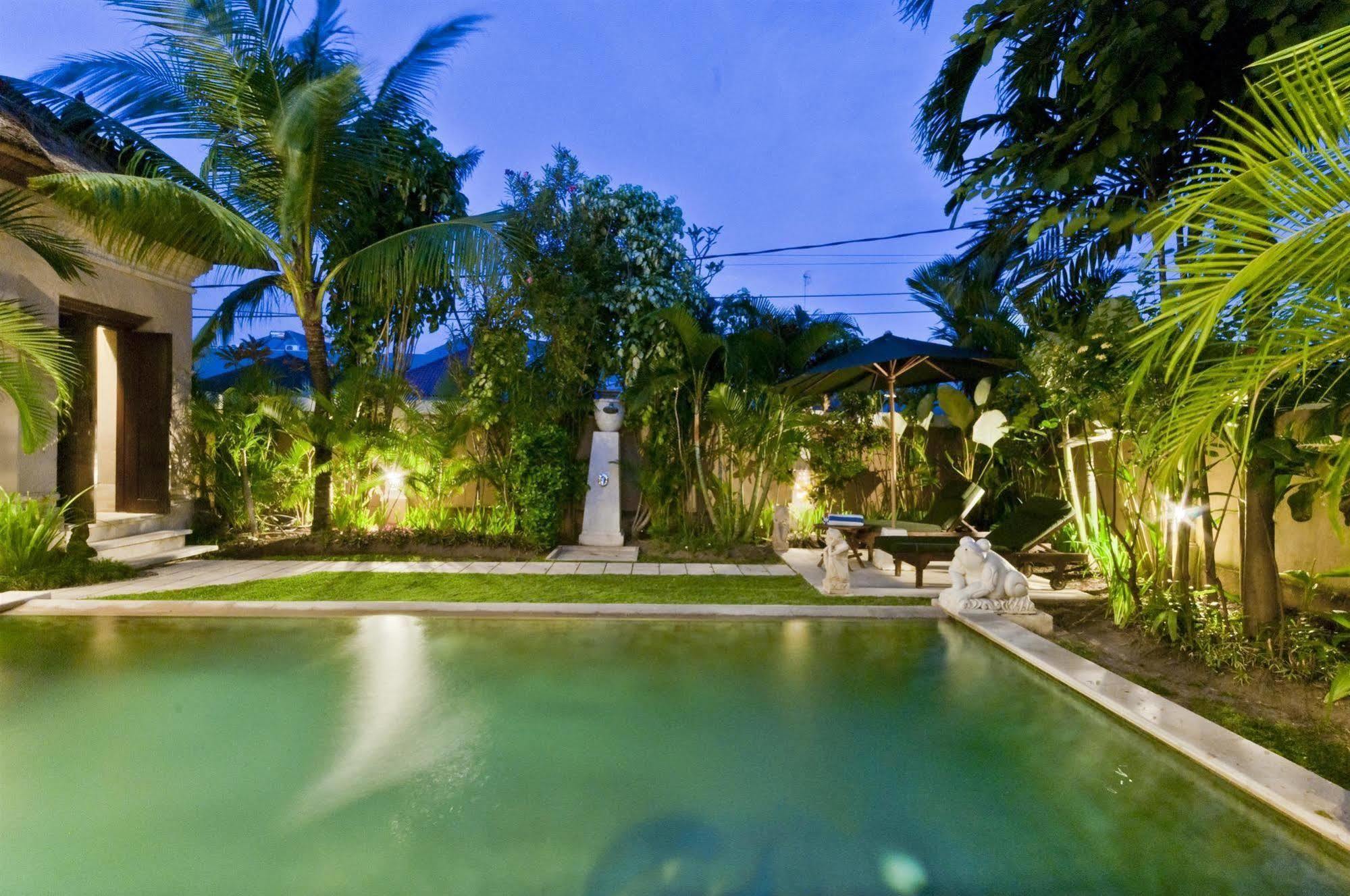 Villa Krisna Seminyak  Exterior photo